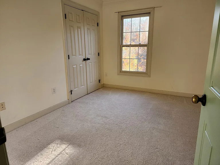 14204 Cervantes Ave — Photo 11