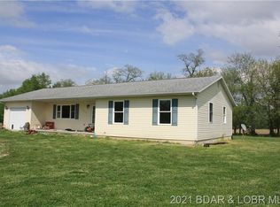 1982 County Road 1220, Moberly, MO 65270