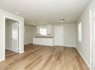 404 N 7th St, Baytown, TX 77520