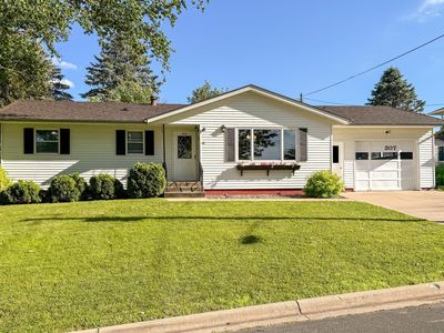 307 Hilltop Dr, Goodhue, MN, 55027