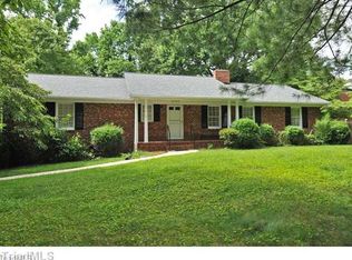 4149 Wycliff Dr, Winston Salem, NC 27106