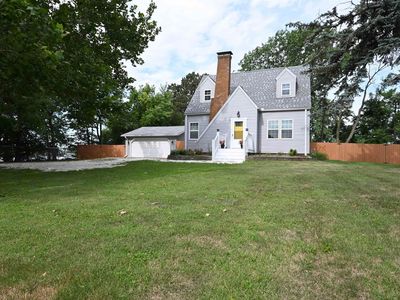 5127 N Sheridan Rd, Peoria, IL, 61614
