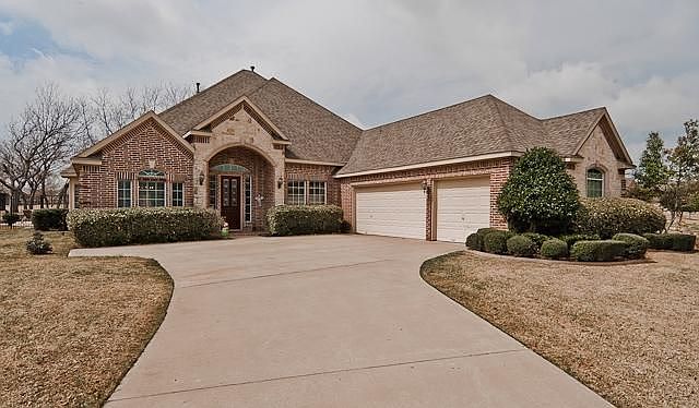 1st image of 10509 Huffines Dr