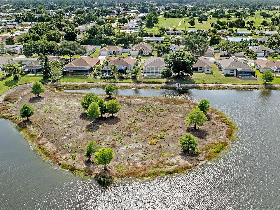 1st image of 4322 Manfield Dr
