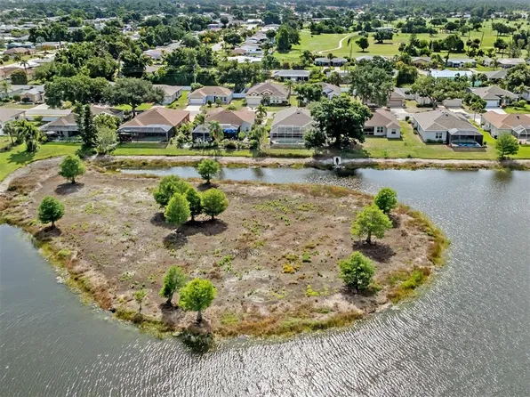 4322 Manfield Dr, Venice, FL 34293