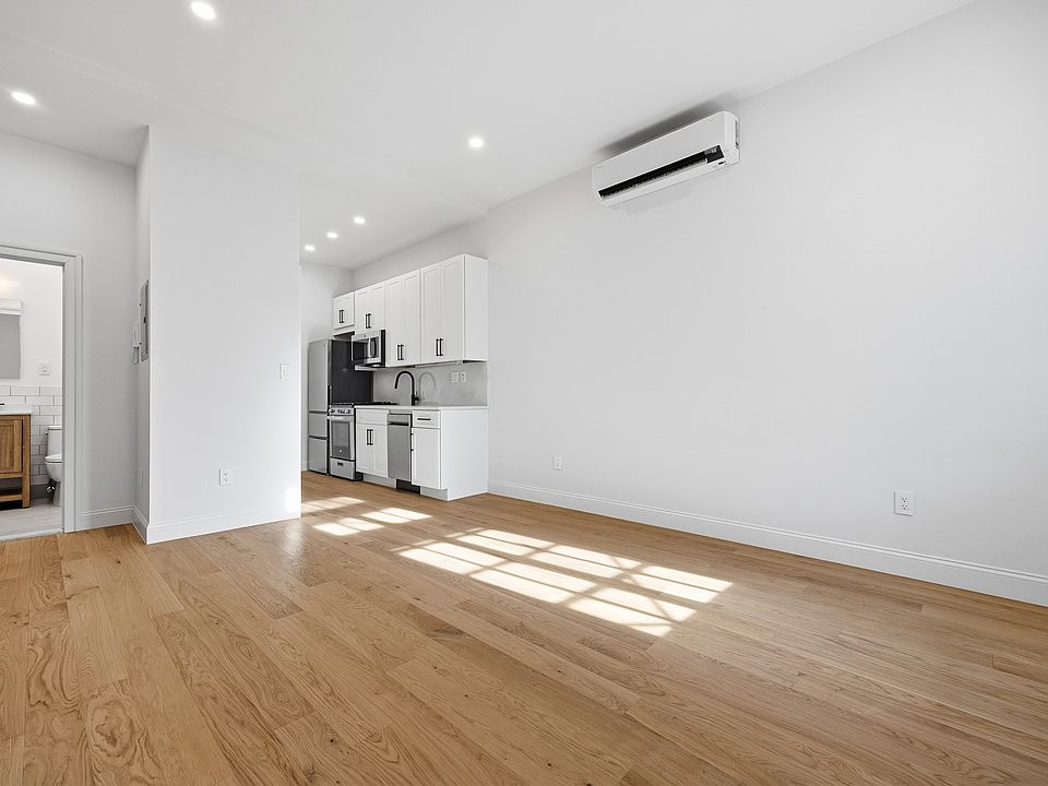 1st image of 57 Christopher St APT 3A
