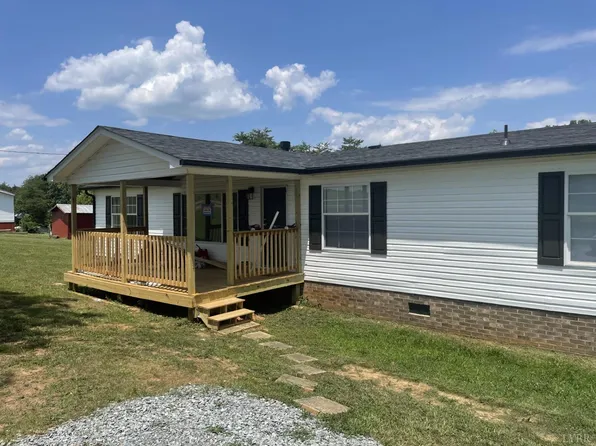 2108 Brights Rd, Gretna, VA 24557