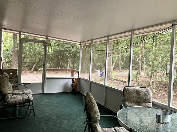 3rd image of 669 Route 9 #731