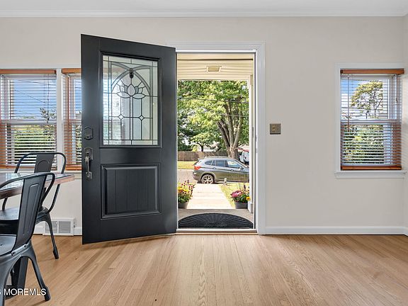 4th image of 149 11th Street