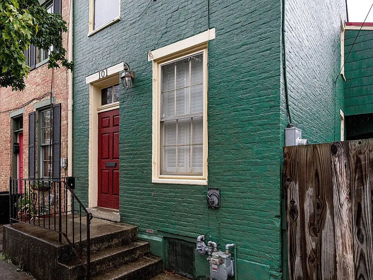 101 S Bentz St — Photo 44
