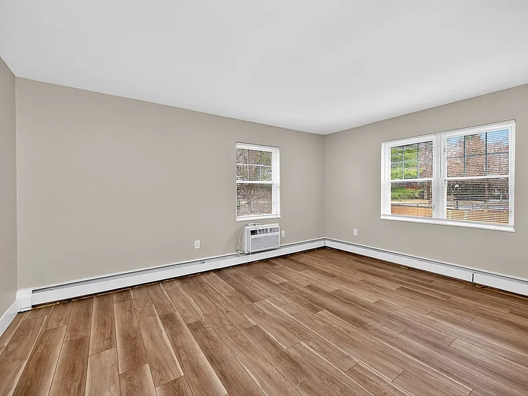 6419 Montgomery Rd #B1 — Photo 9