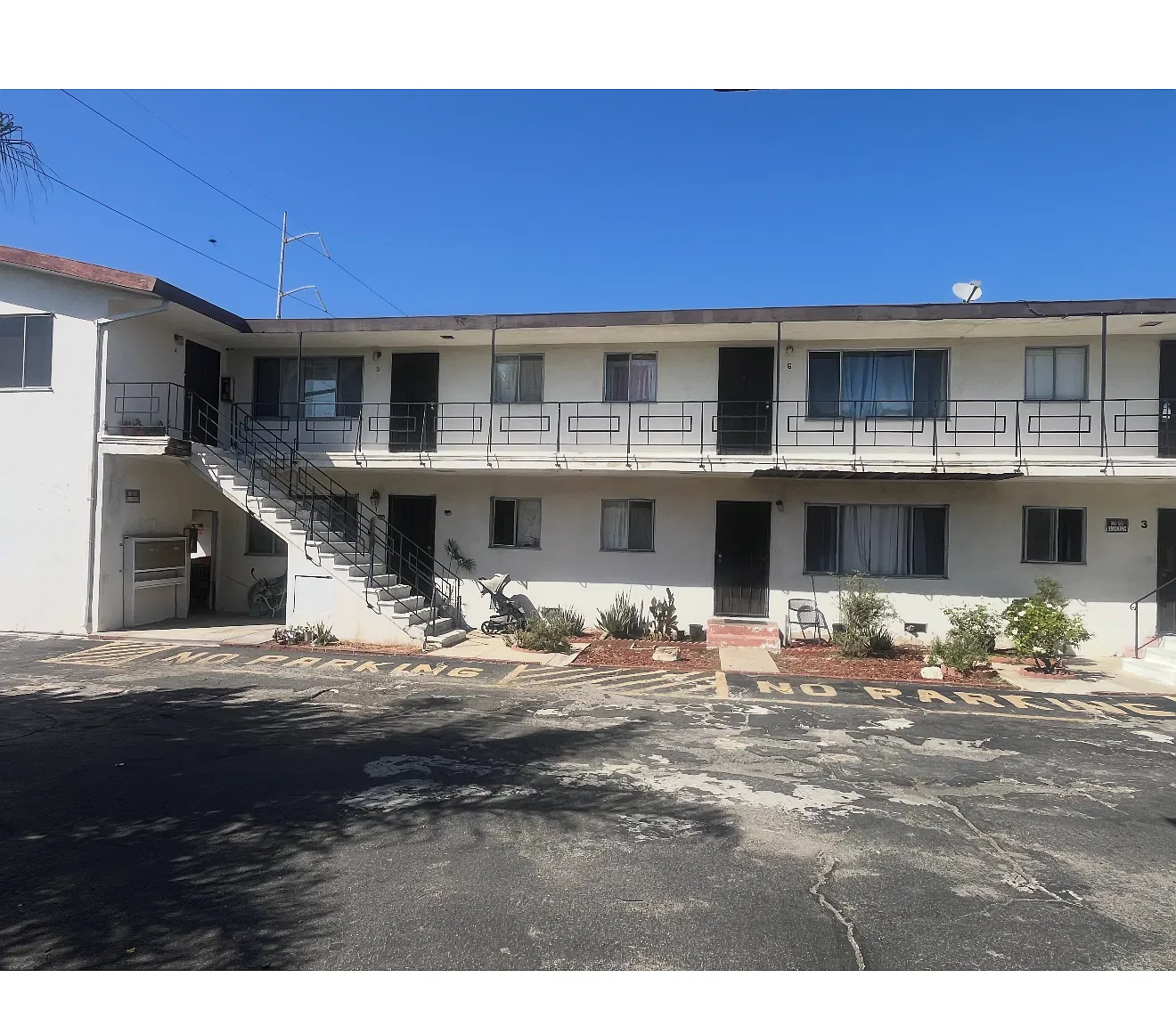 1 bed, 700 sqft, $1,695 — Photo 1