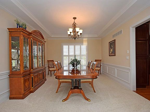 4th image of 3850 Clear Creek Ct