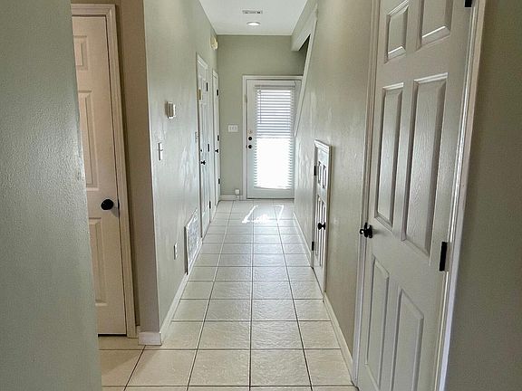 3rd image of 150 Bent Arrow Dr Unit 15