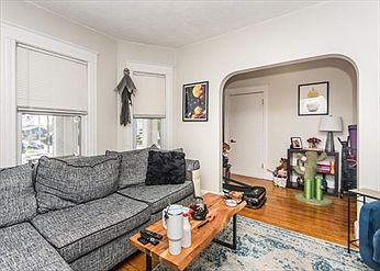 4th image of 601-603 Main St #2