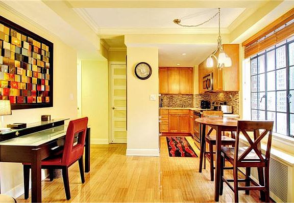 5th image of 320 E 42nd St APT 1118