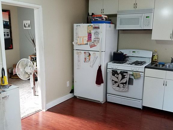 2nd image of 2618 Jackson St NE #2