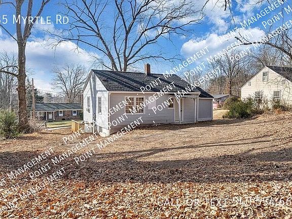 3rd image of 935 Myrtle Rd