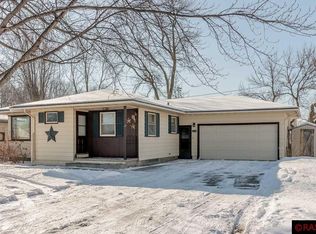 2539 E Main St, Mankato, MN 56001