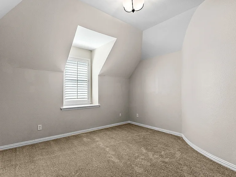 4542 Carraway Dr — Photo 43
