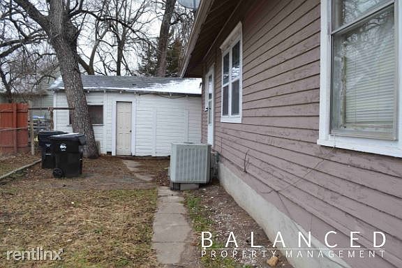 17th Garage
