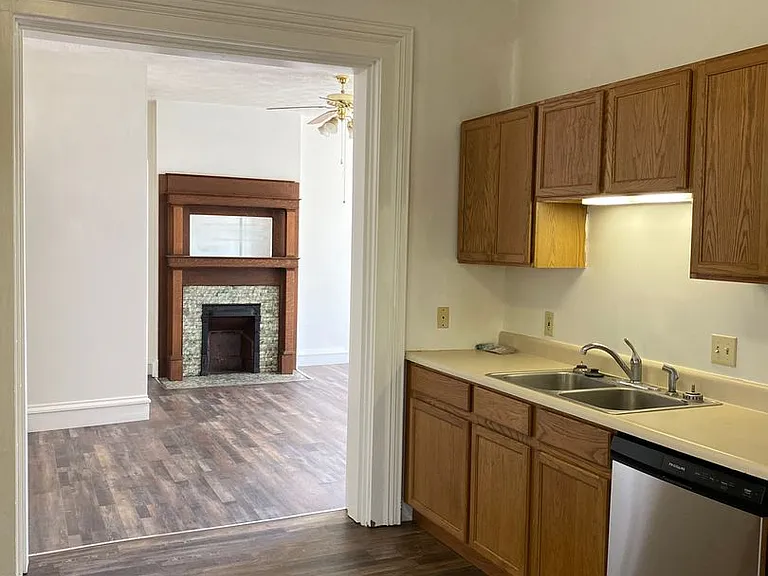 525 S. 9th St-Tetzloff — Photo 2