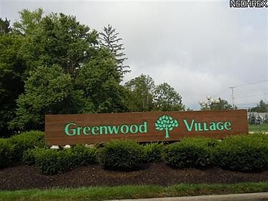 2nd image of 6270 Greenwood Pkwy APT 301