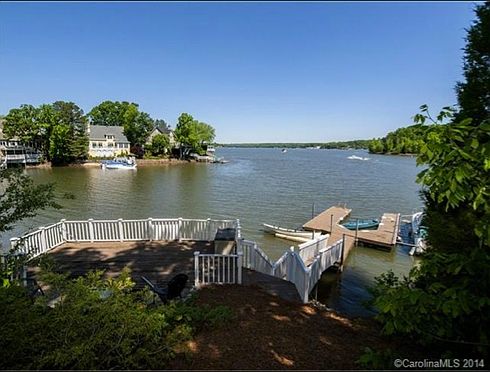 3rd image of 16101 Whitesail Dr