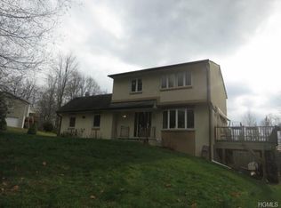 5 Pinebrook Rd, Monsey, NY 10952