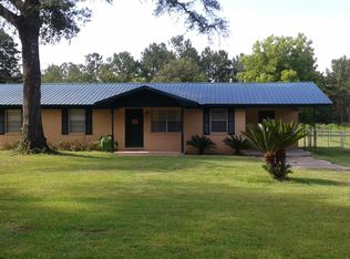 3425 Spoolmill Rd, Vernon, FL 32462