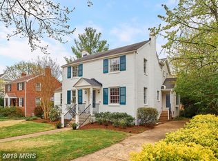 1932 N Kenilworth St, Arlington, VA 22205