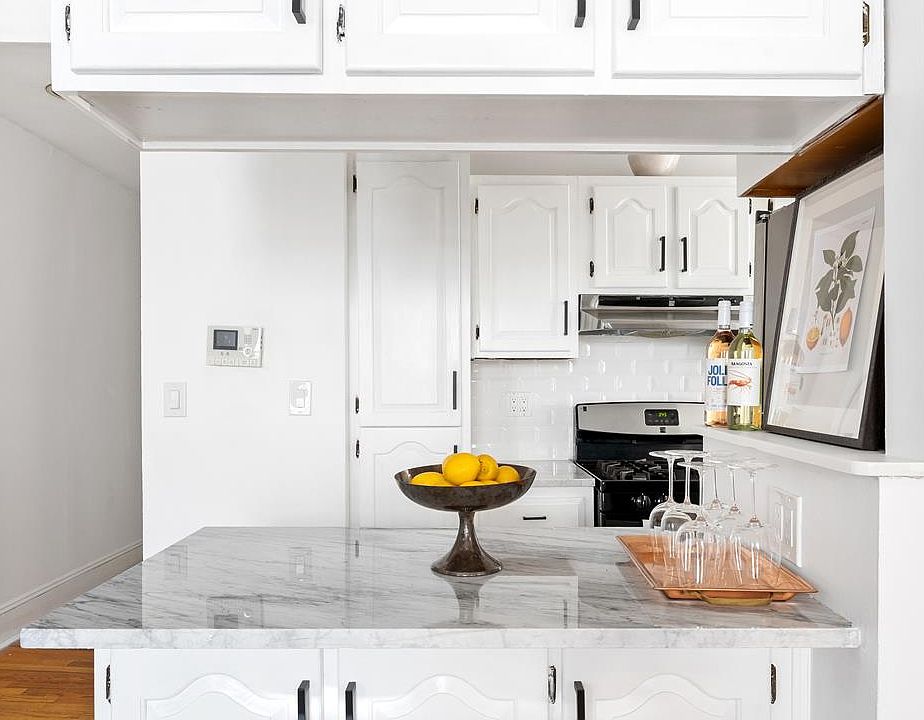 1st image of 251 Pacific St APT 14