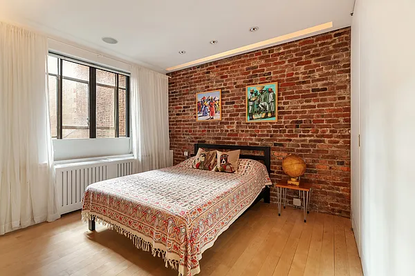 Sold by Compass | media 8