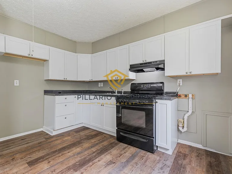 8315 Roy Rd — Photo 6
