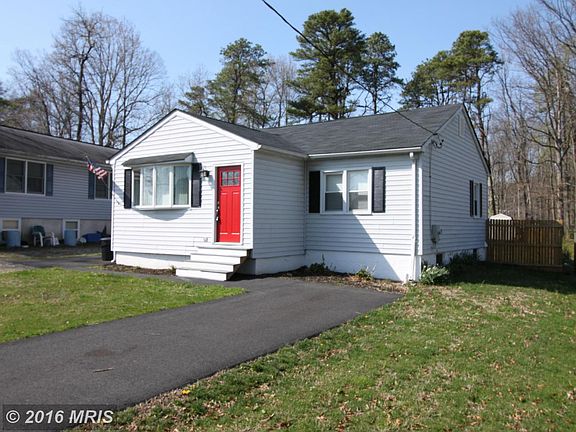 2nd image of 11218 Beach Ave