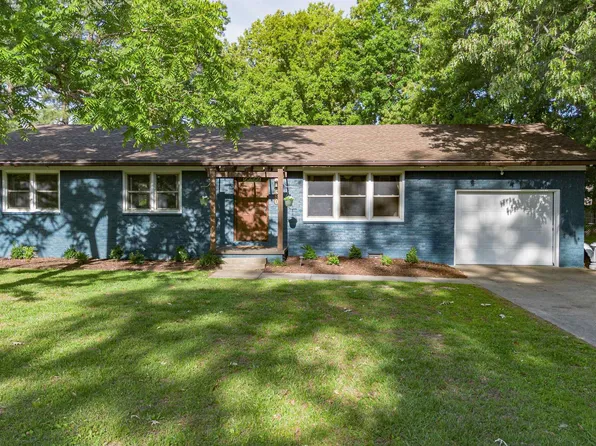580 Oakland Cir, Paducah, KY 42003