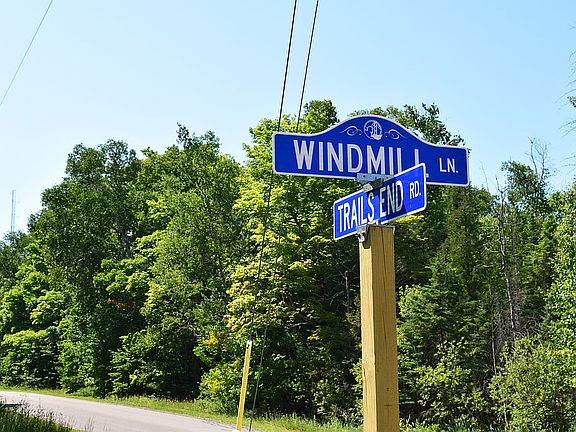 5th image of 14872 Windmill Trl