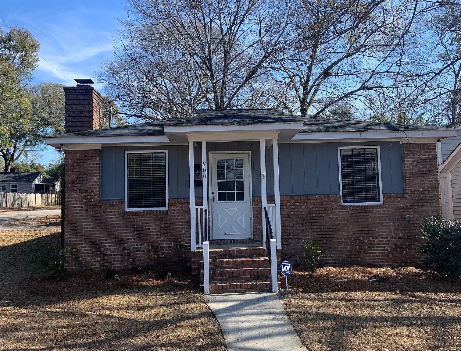 800 Woodrow St — Photo 1