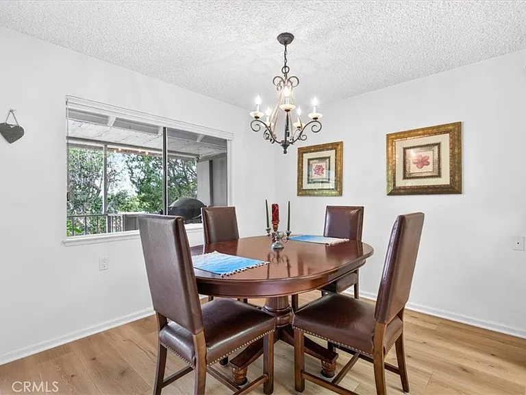 859 N Ronda Mendoza #N — Photo 15