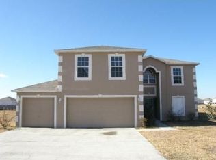 308 Lake Hills Ln, Eagle Lake, FL 33839
