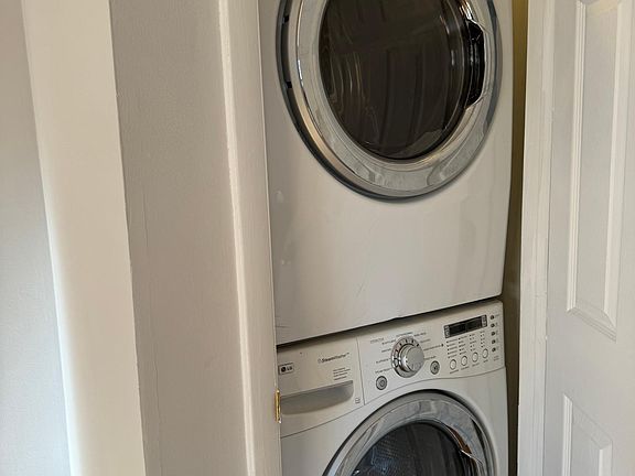 4th image of 7608 Burnside Ct #7608