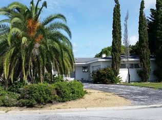 17300 Rosa Lee Way, North Redington Beach, FL 33708