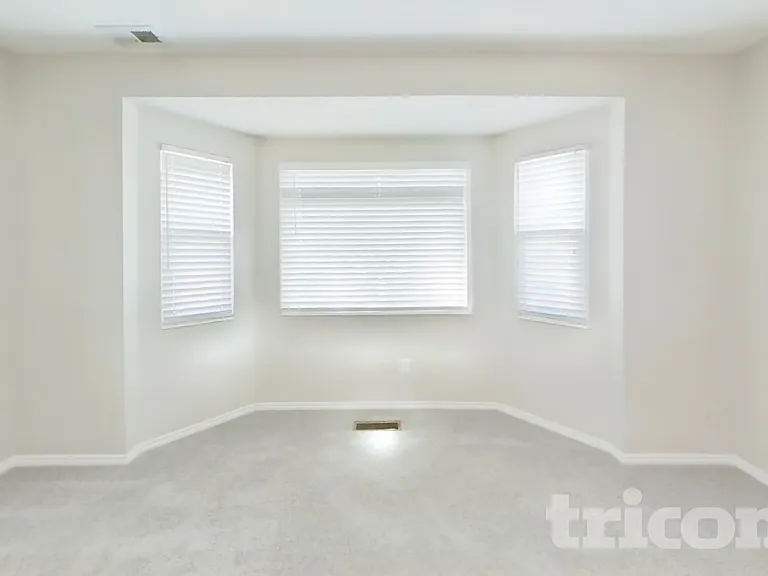 5845 S 4025 W — Photo 7