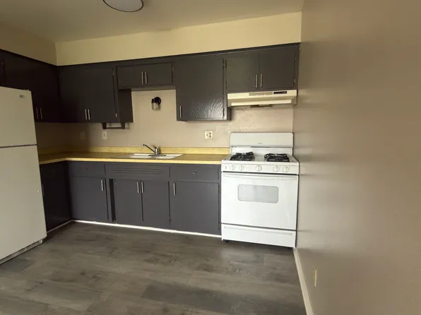 N168W19937 Ridgeway Ct #1, Jackson, WI 53037