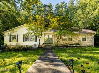 233 Gum Hollow Rd, Oak Ridge, TN 37830