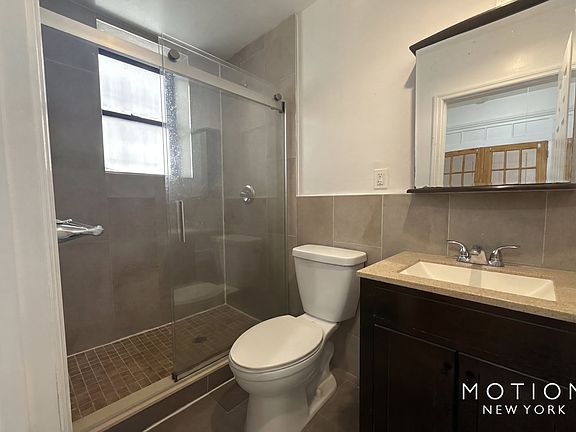 4th image of 45 Tiemann Pl APT 3R
