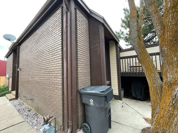 1889 E 5725 S, South Ogden, UT 84403