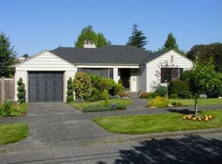 2441 30th Ave W, Seattle, WA 98199