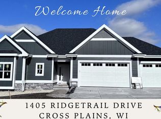 1405 Ridgetrail Dr, Cross Plains, WI 53528