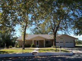 204 S Workman Rd, Decatur, TX 76234